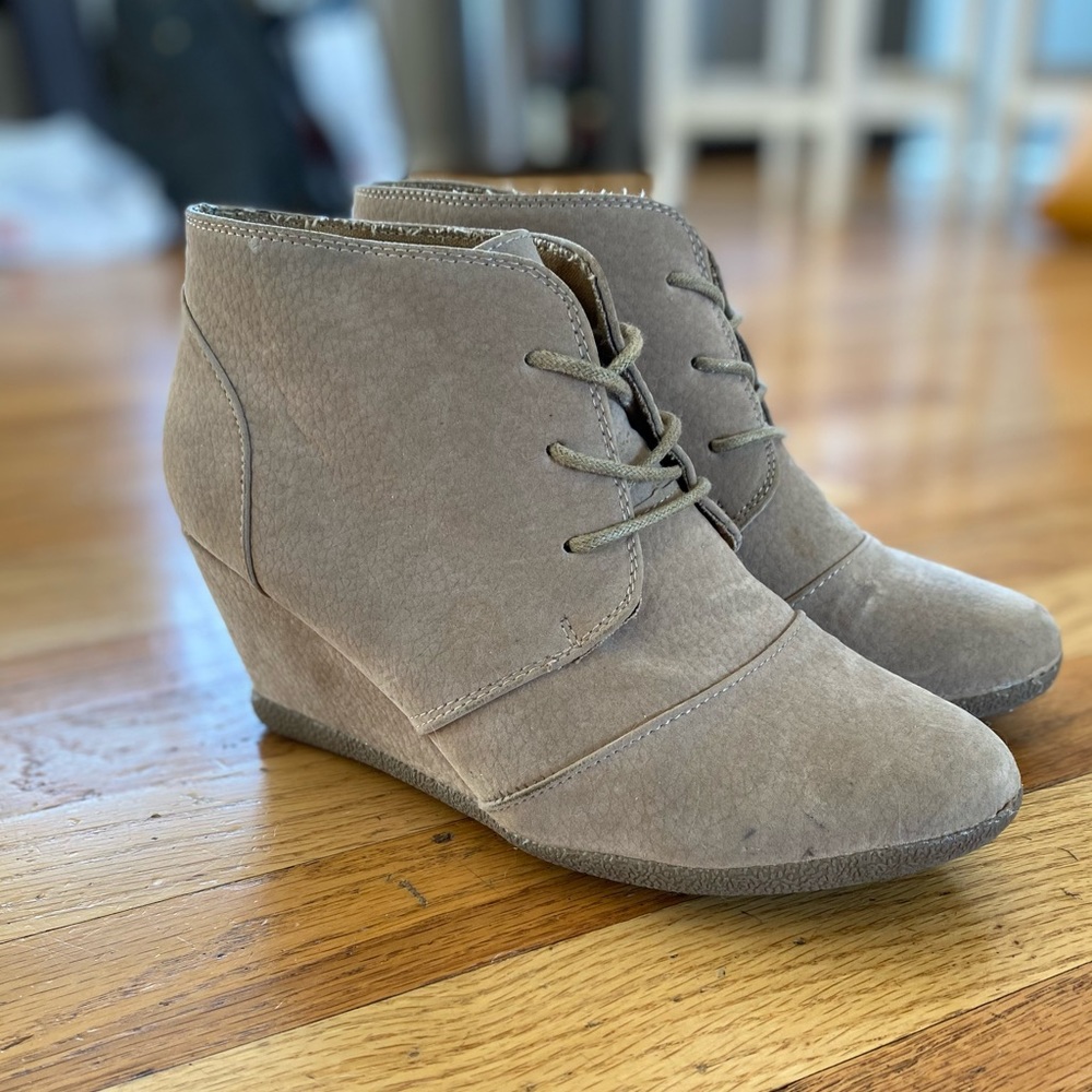 Women’s Booties